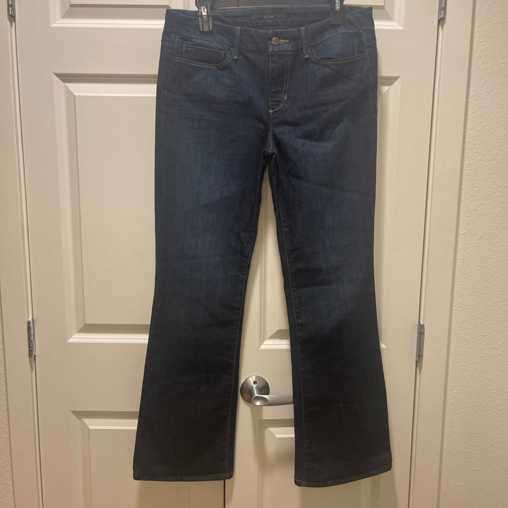 Woman’s joes jeans size 30 flare‎ low cut